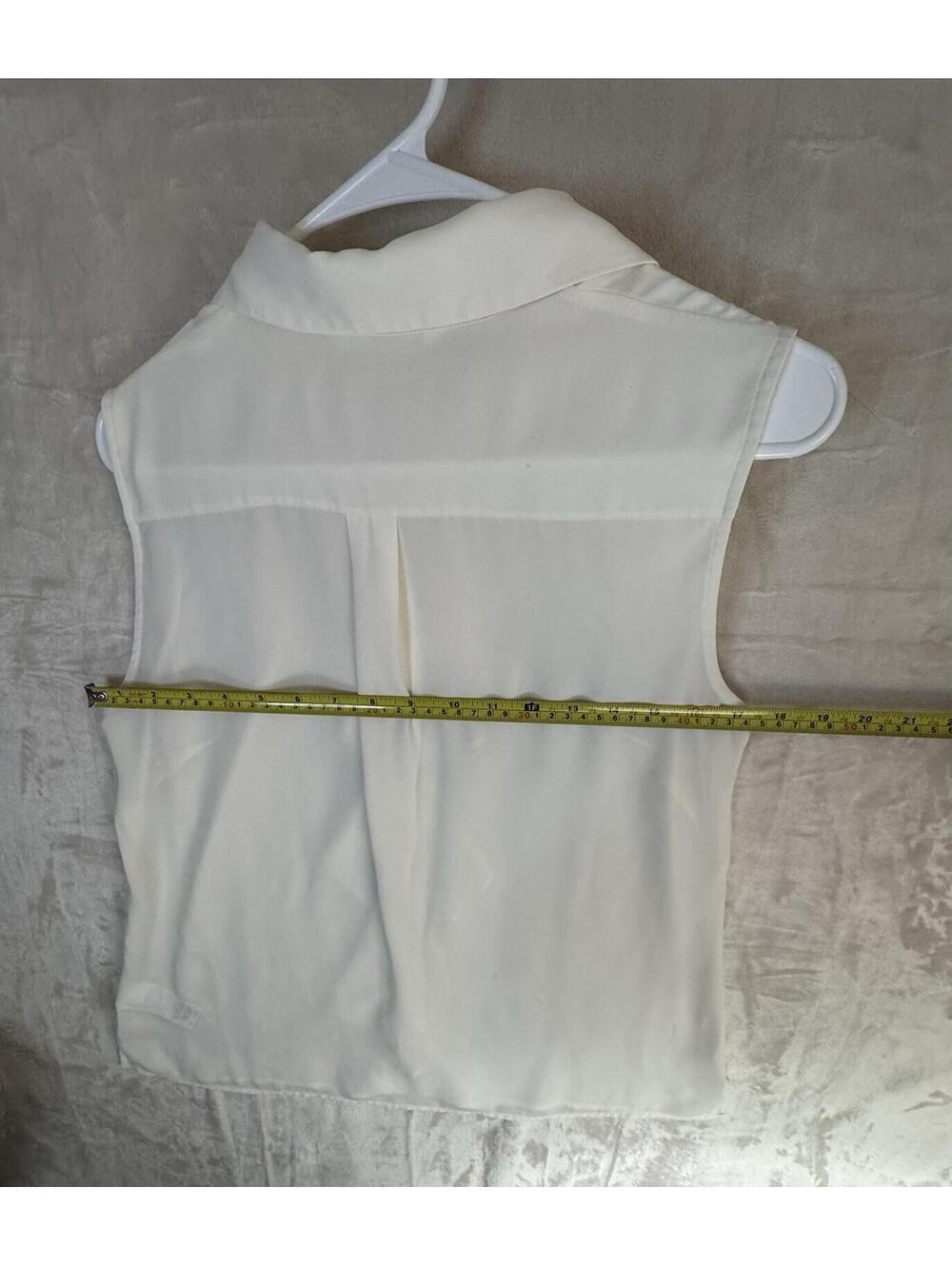 Brook Brothers Womens 10 Ivory Ruffle Front Sleeveless White Blouse Collared Top - Picture 5 of 11